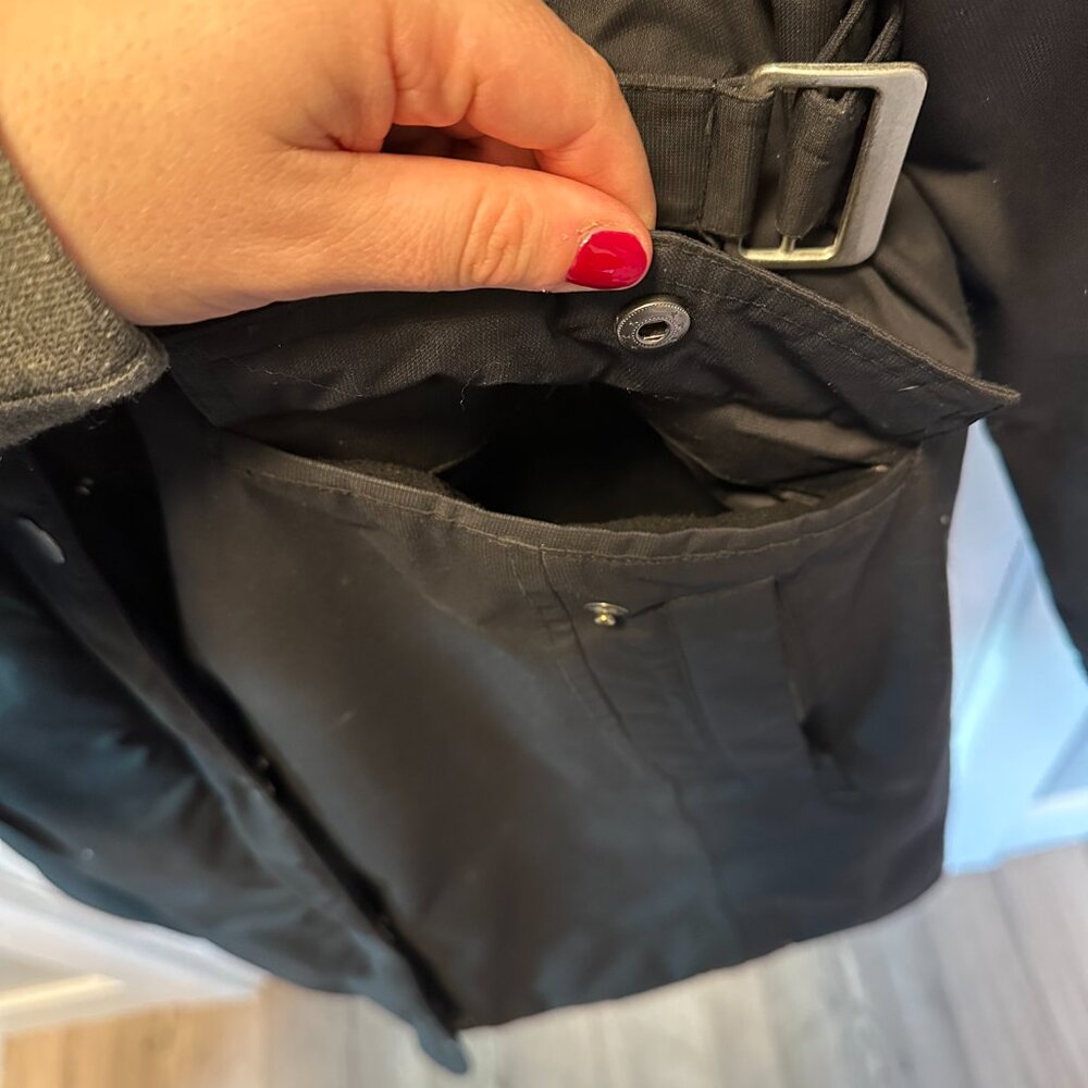 Women's Superior Waterproof Down Stadium Parka Small Eddie Bauer - Picture 5 of 8